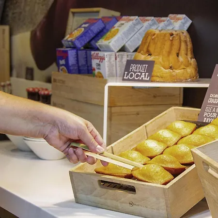 Ibis Centre Filature Hotel 3*