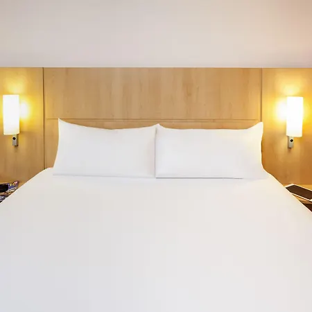 Ibis Centre Filature Hotel