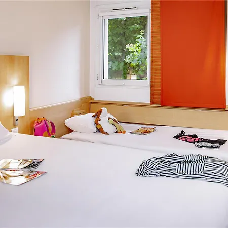 Ibis Centre Filature 3*