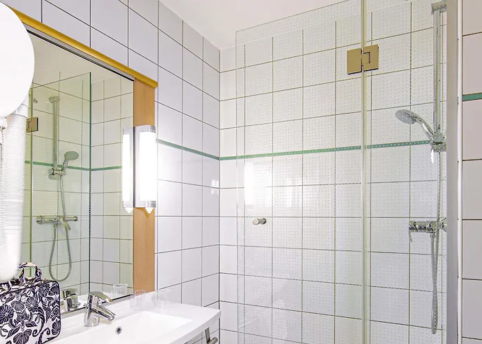 Ibis Centre Filature Hotel 3*