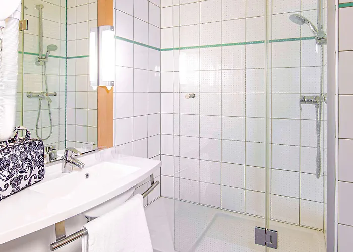 Ibis Centre Filature Hotel 3*